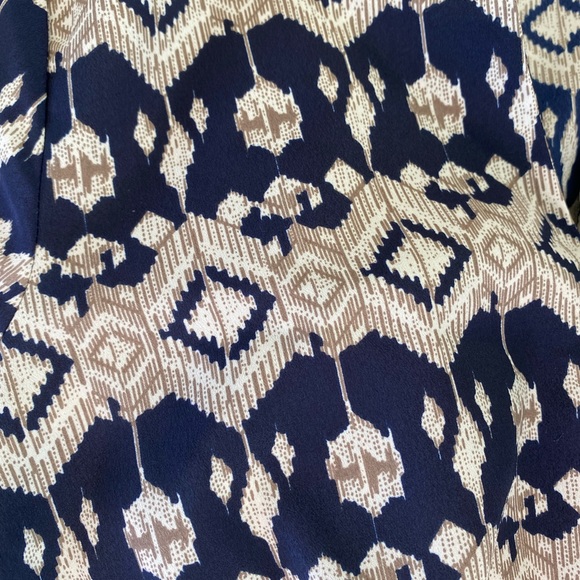 Caramela Long-sleeve Navy Blue & Beige Dress - Fits size 4 - Picture 2 of 2